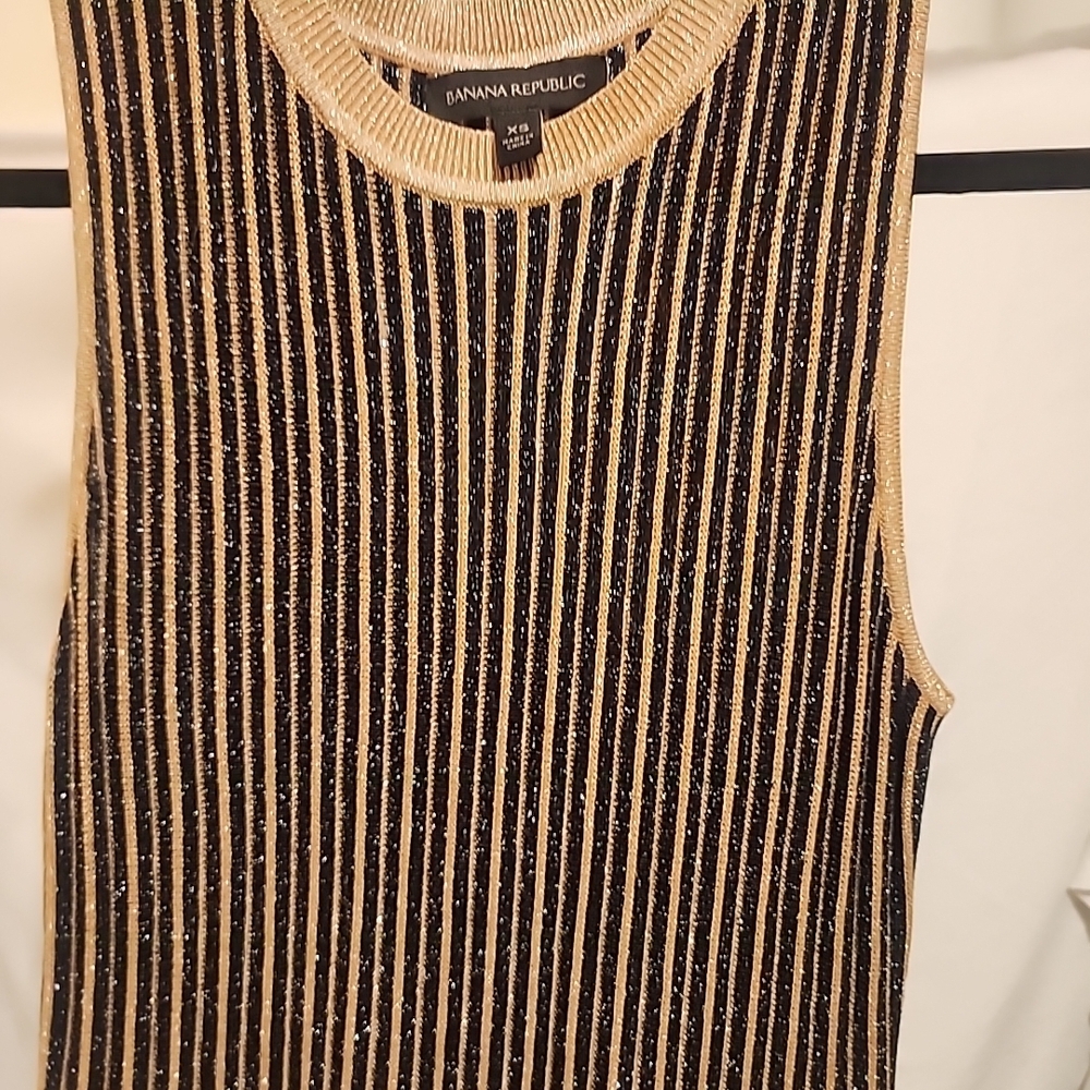 Banana Republic Black and Gold Metallic Striped Knit Top - Picture 4 of 5